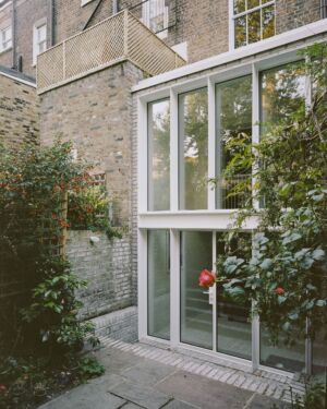 EBBA - Steel House