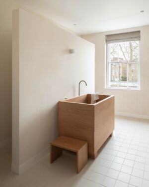 EBBA - Steel House